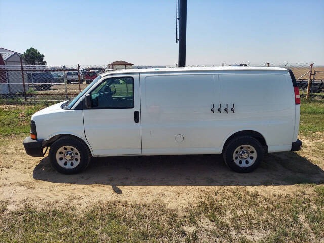 chevrolet express cargo 2011 1GCSHAF43B1107168 image chevrolet express cargo 2011 1GCSHAF43B1107168 image